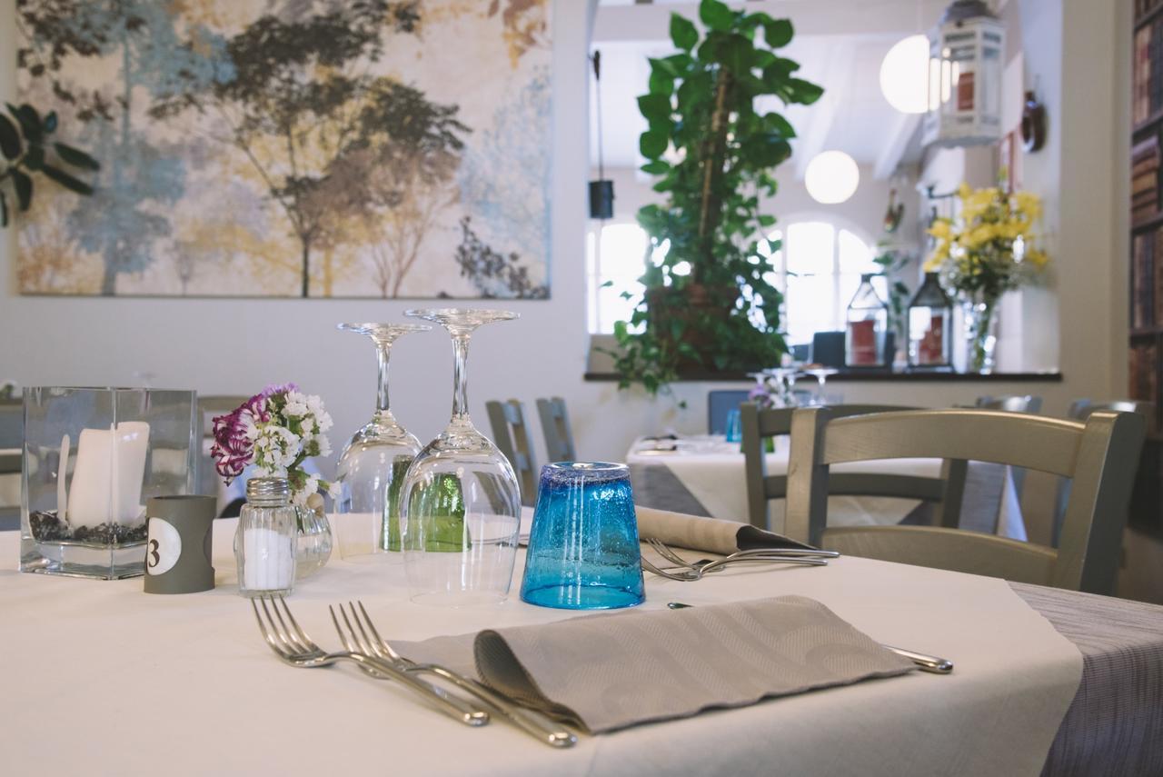 Hotel Antica Stallera Cannobio Bagian luar foto